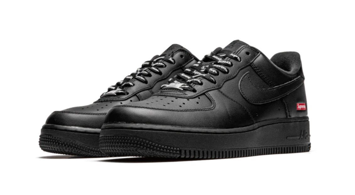 Nike Air Force 1 Low Supreme Black